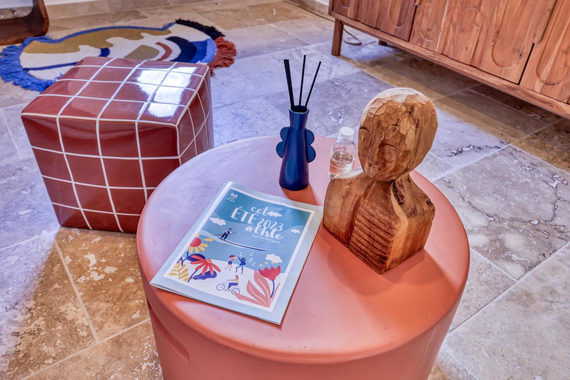 Les Jasmins En Provence Villa LʼIsle-sur-la-Sorgue Eksteriør billede